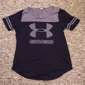 UNDER ARMOUR SHIRT